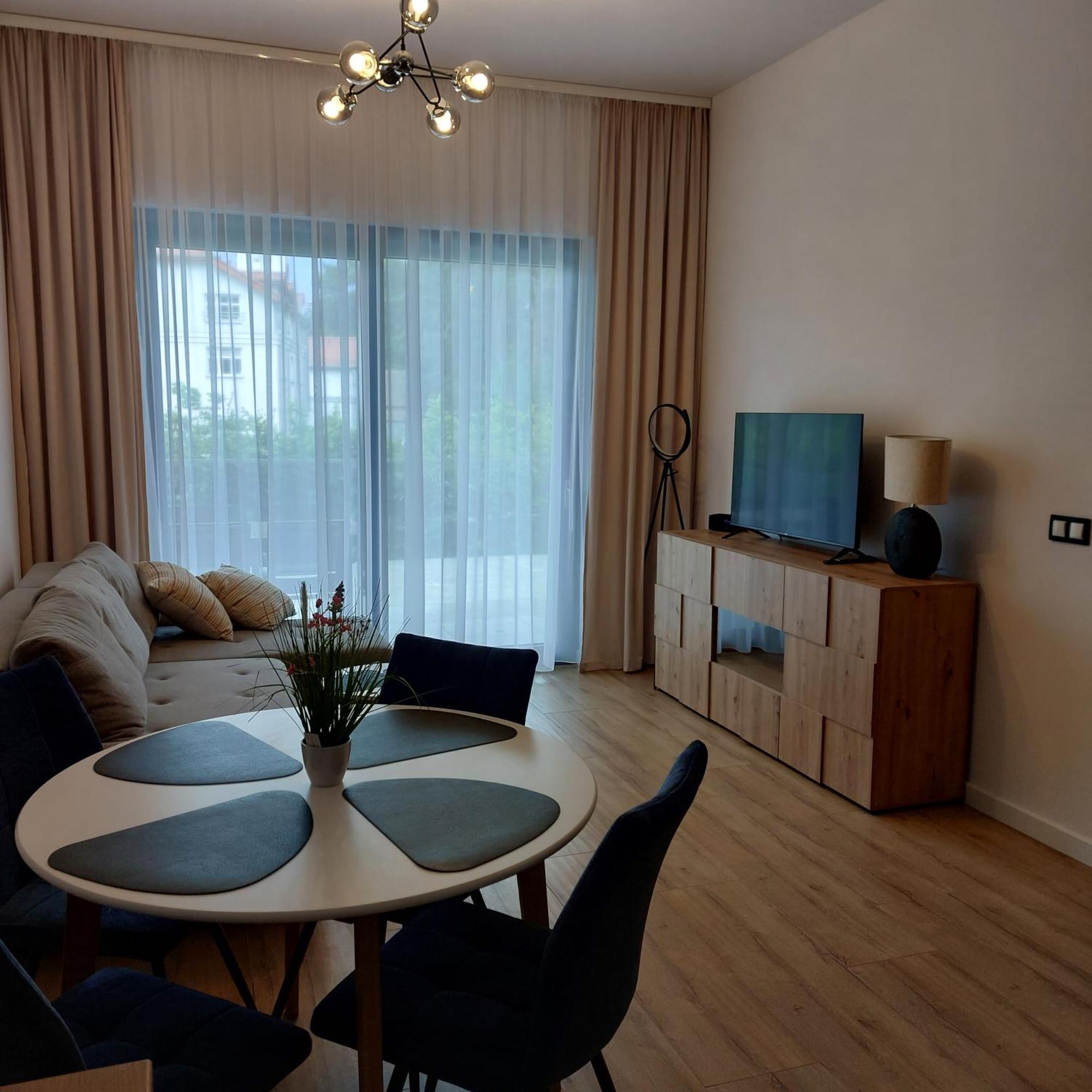 Apartment Hevenia Nr 8 *